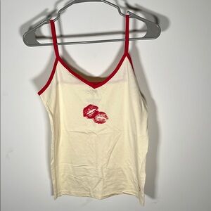 Sabrina Carpenter Cream and Red Fitted Sleeveless Camisole Top